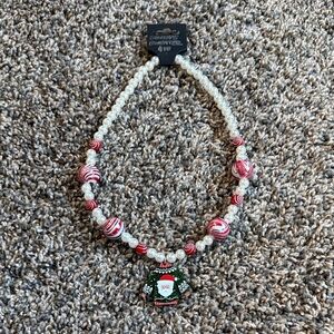 Santa’s Sweater Girls Necklace